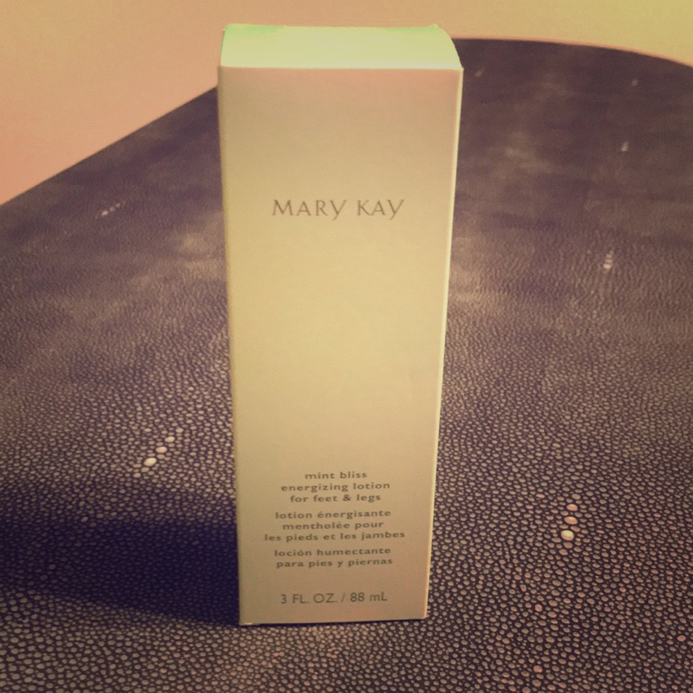 Mary Kay mint bliss energizing lotion